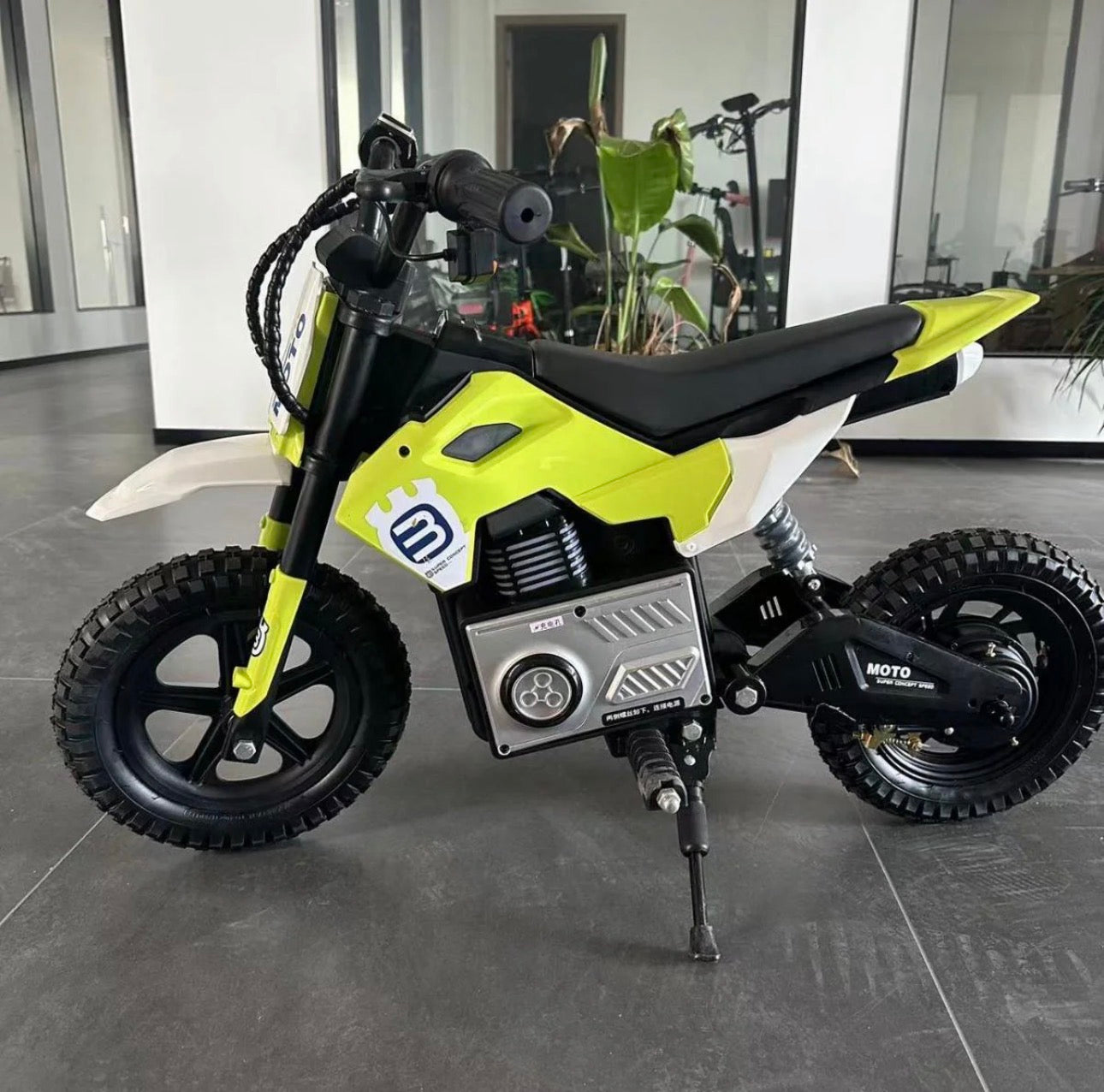 MOTO KROUZ 24W