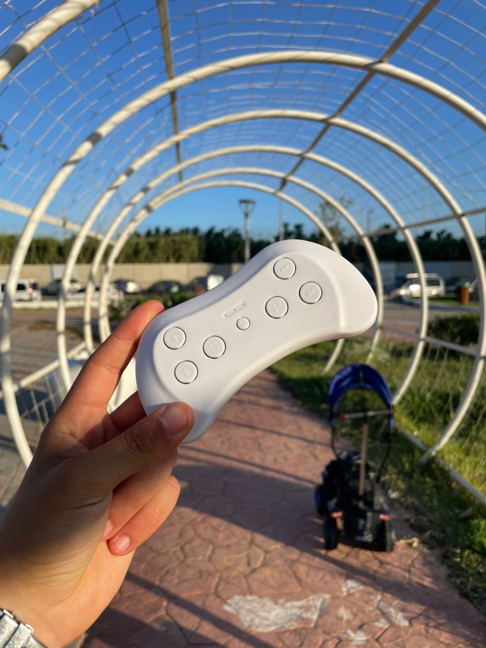 mini car electrique jupe